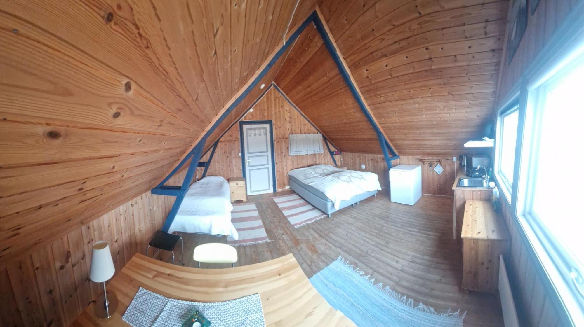 Bungalaven Lodge As Børselv Buitenkant foto